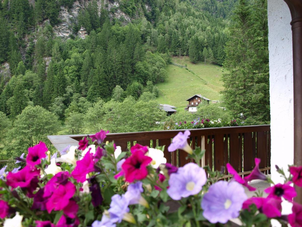 Haus Kotschach Apartamento Bad Gastein Quarto foto